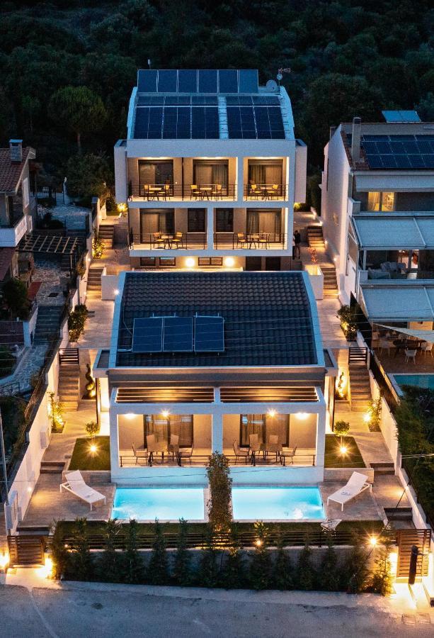 Cove Suites Nea Iraklitsa Bagian luar foto