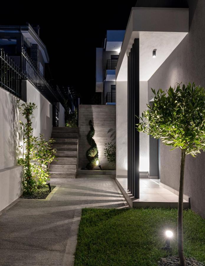 Cove Suites Nea Iraklitsa Bagian luar foto